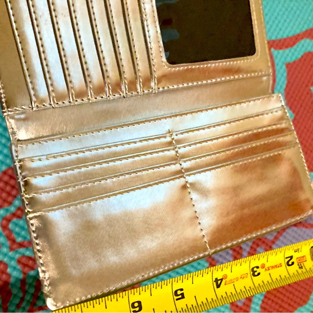 Pink wallet billfold/NWOT